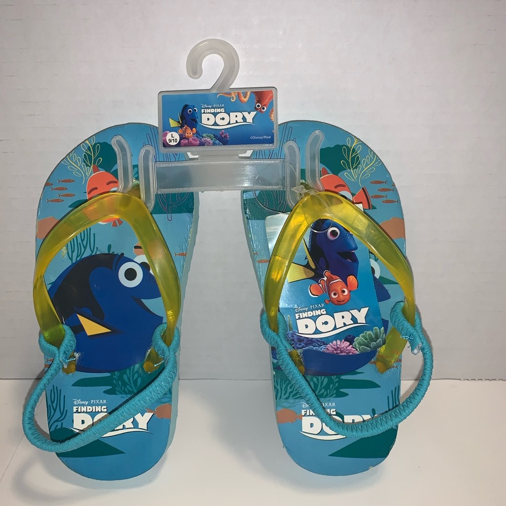 NWT Finding Dory Flip Flop New